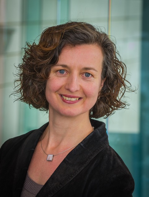 Rachel Carey headshot